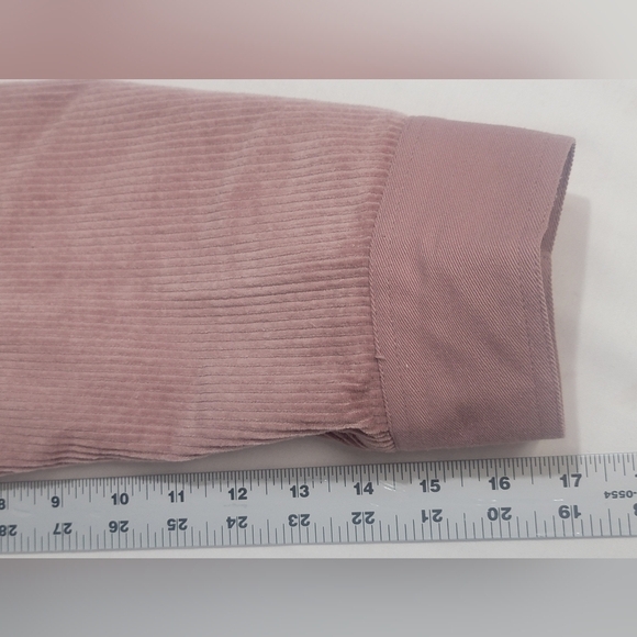 Tribal Women's Size 1X Mauve Corduroy Raw Hem Button Front Shacket, Jacket/Shirt - Picture 3 of 9